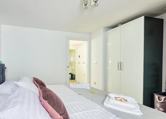 Jmj Apartmaji Апартаменты *